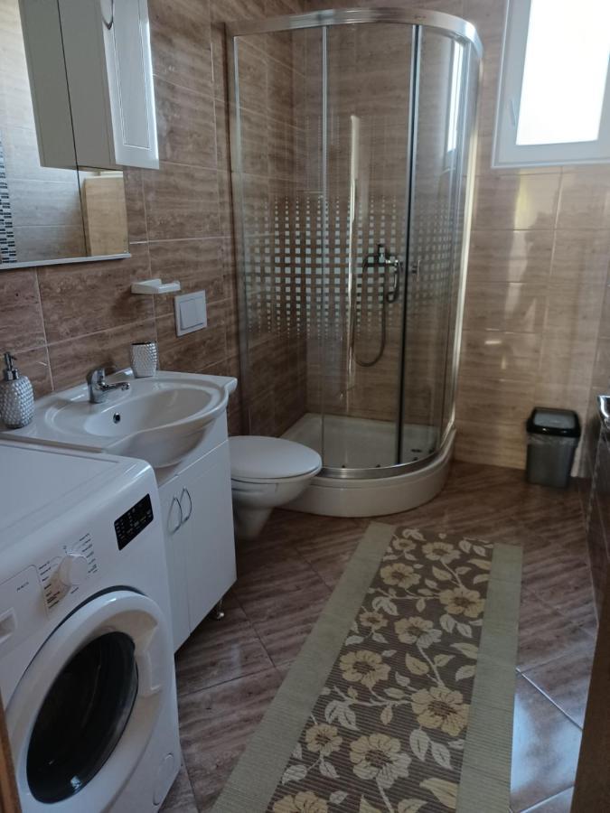 Apartmani Suncev Sjaj Rtina Buitenkant foto