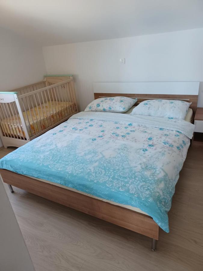 Apartmani Suncev Sjaj Rtina Buitenkant foto