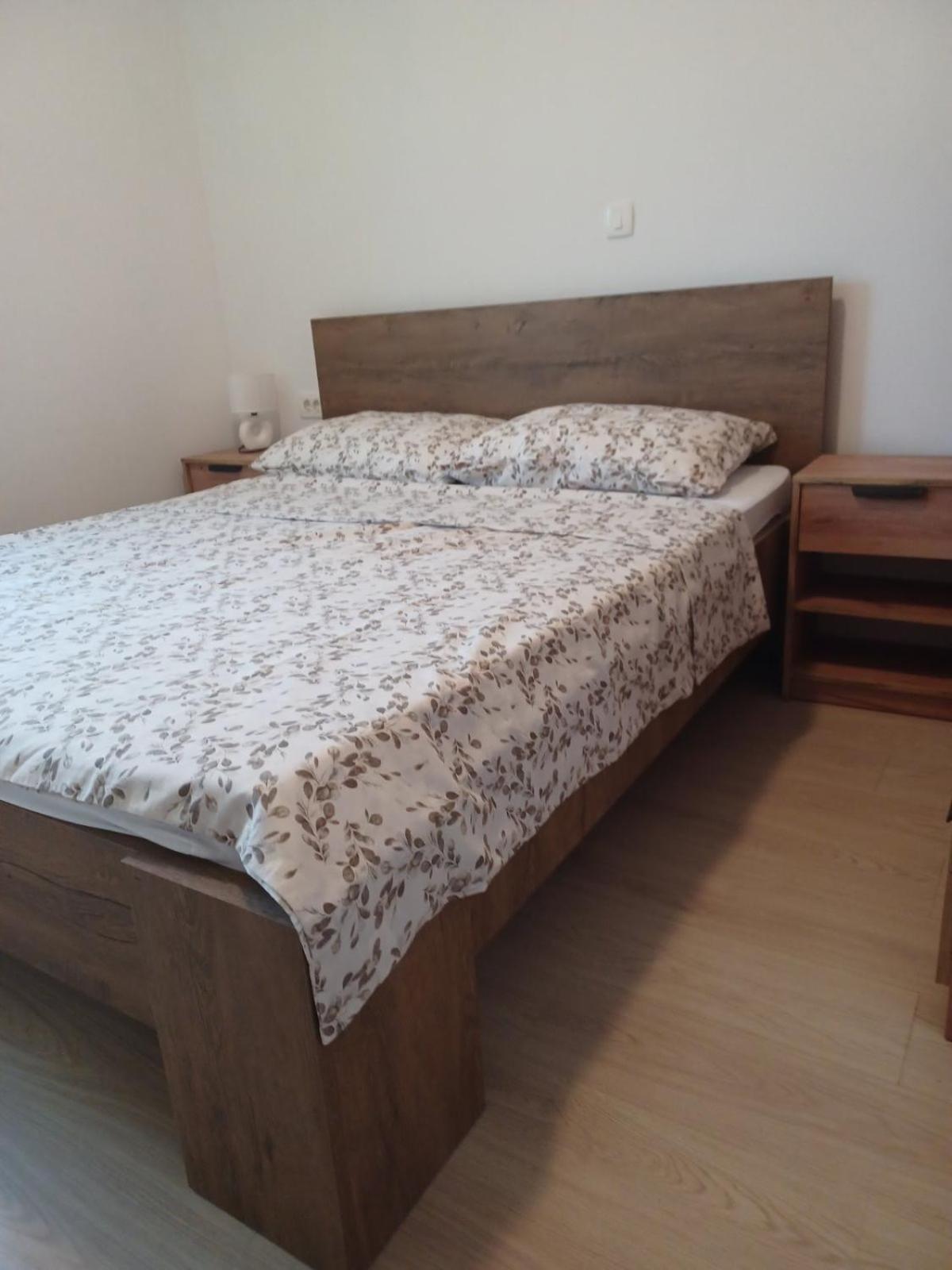 Apartmani Suncev Sjaj Rtina Buitenkant foto