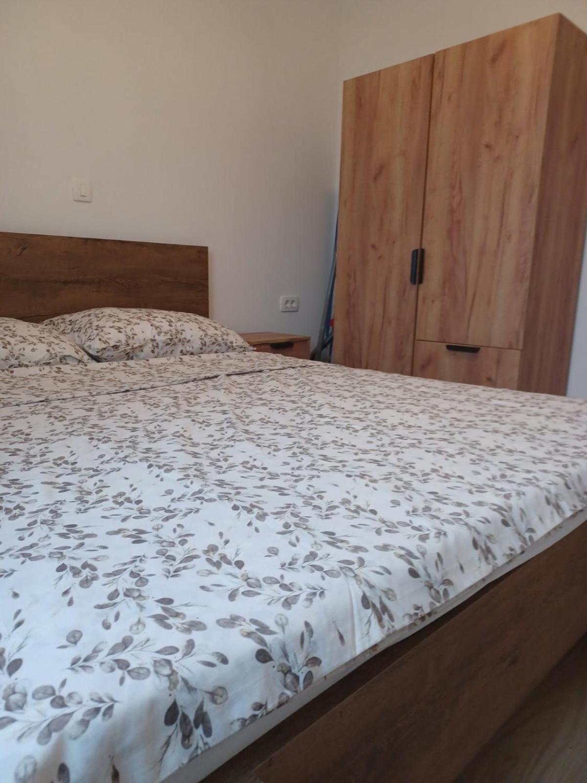 Apartmani Suncev Sjaj Rtina Buitenkant foto