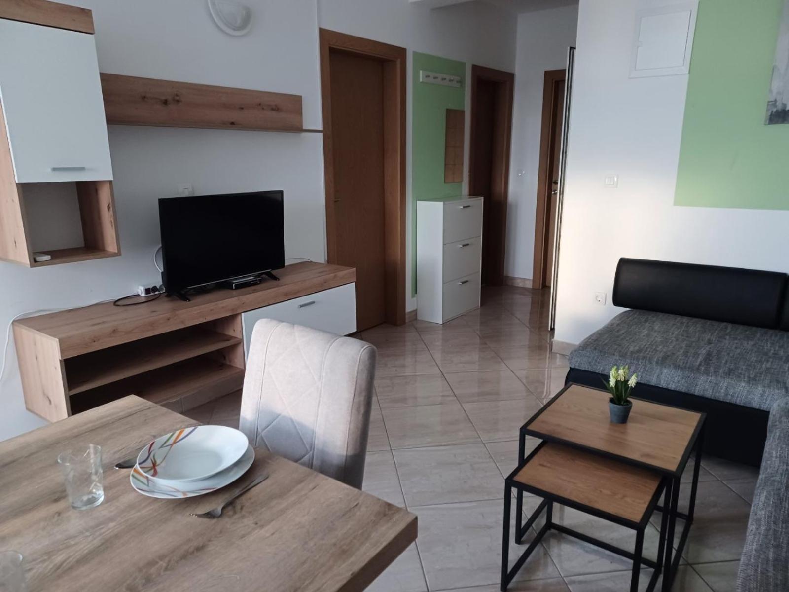 Apartmani Suncev Sjaj Rtina Buitenkant foto